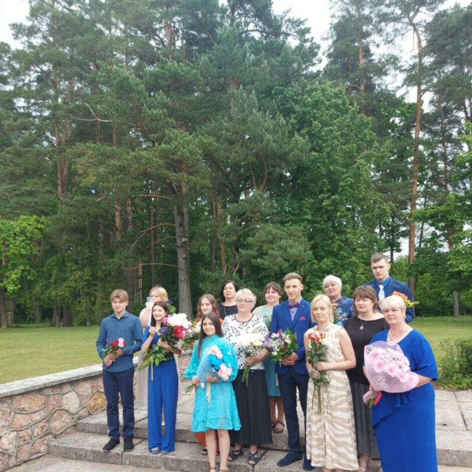 Garozas pamatskolas izlaidums