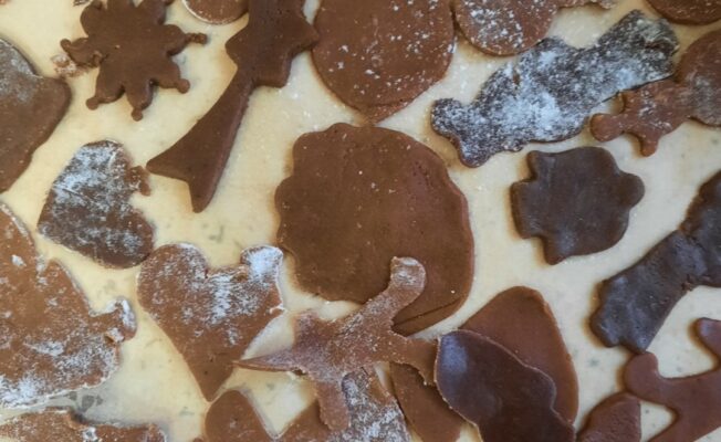 Piparkūkas uz paplātes